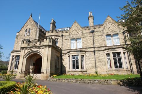 The Cabinet meeting will take place at the Mansion House. 