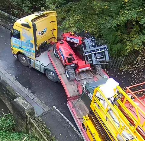 Large 40 tonne vehicles have been seen using the weak bridge