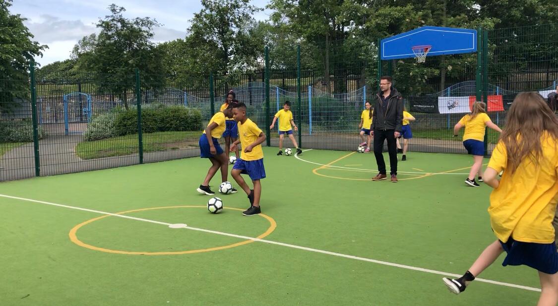 NUFC Foundation host a football session 